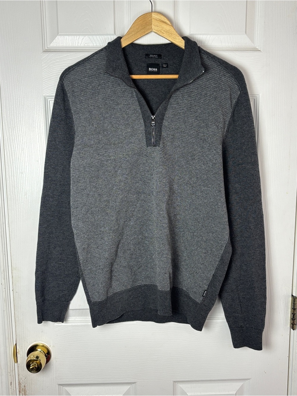 HUGO BOSS Men’s Gray Quarter Zip Sweater Wool Blend Regular Fit Size L